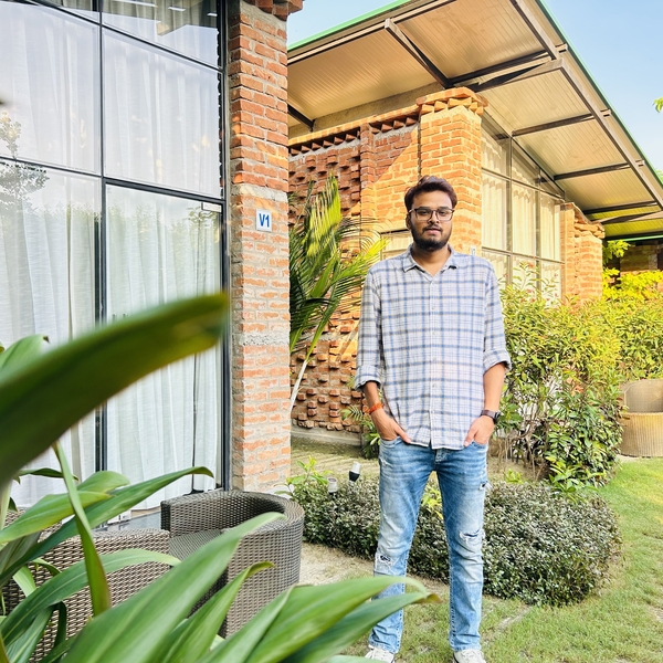 Rishabh - Maths tutor - Lucknow
