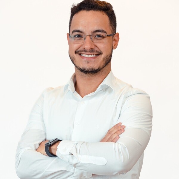 Caio - Prof de contabilidade - Mogi Guaçu