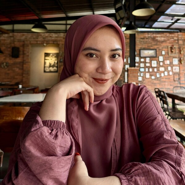 Sukmawati - Guru teknik mesin - Bandung