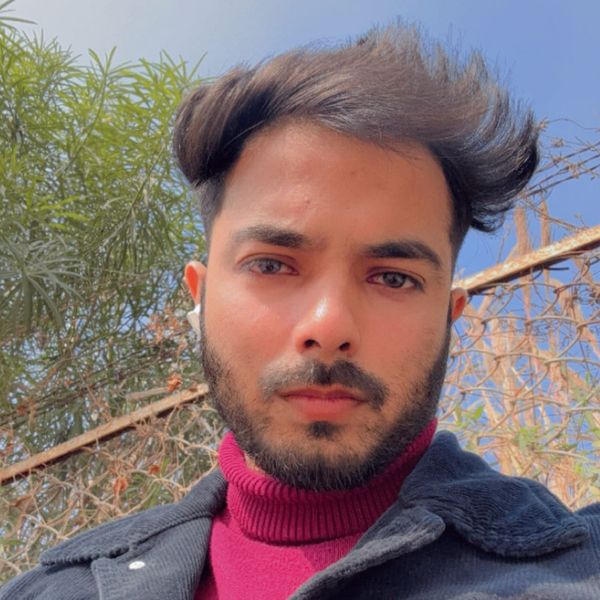 Nikhar - Maths tutor - New Delhi