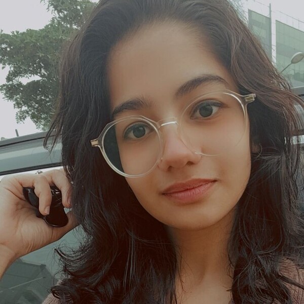 Sakshi - Math tutor - Chandigarh