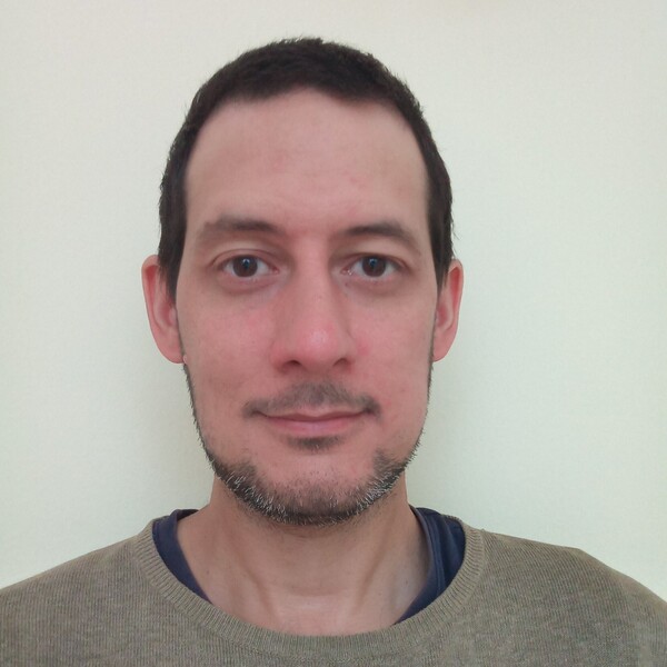 Gergely - programozás magántanár - Budapest