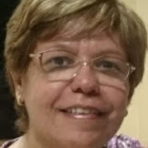 Maria Angélica - Professor de português para estrangeiros - Carlos Prates