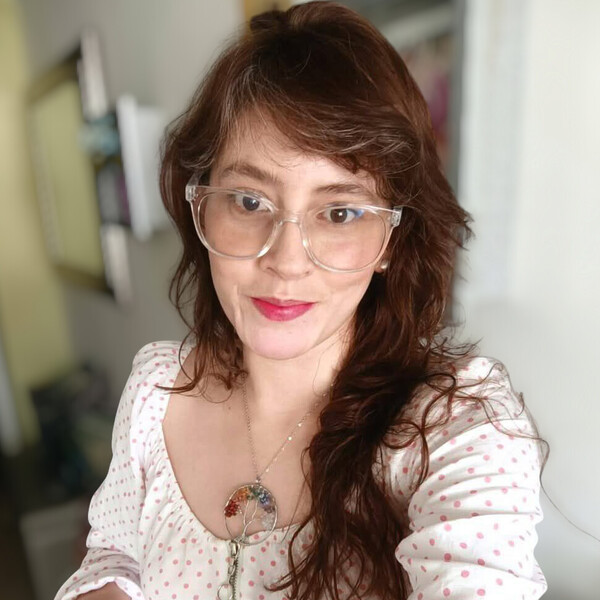 Paola - profesor de historia - Manizales