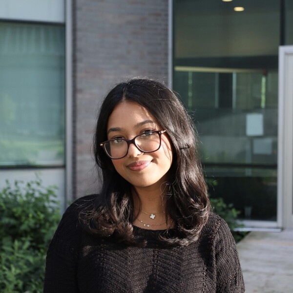 Khushi - English tutor - Toronto