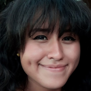 Naomi Lilibeth - Profesor de física - Ciudad de México