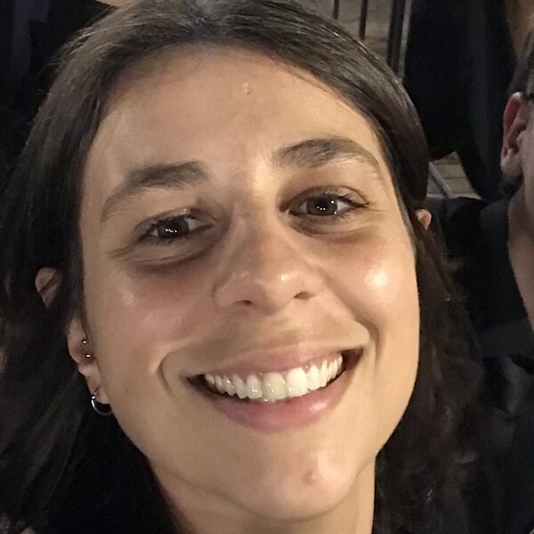 Camila - Professor de português para estrangeiros - Porto Alegre