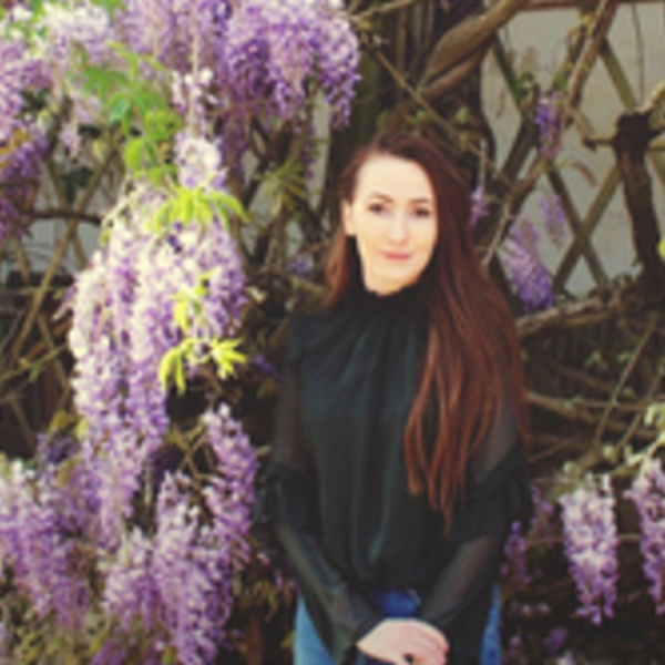 Stefka - Reading tutor - Aberdeen