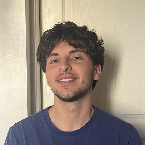 Baptiste - Prof d'histoire - Paris