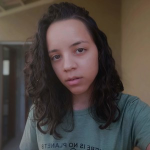 Alice - Professor de compreensão escrita - português - 