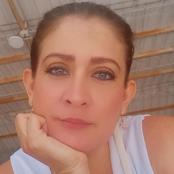 Johana - Profesor de liderazgo - Neiva