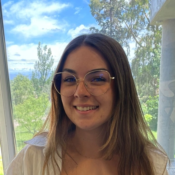 Clémence - Prof de biologie - Gradignan