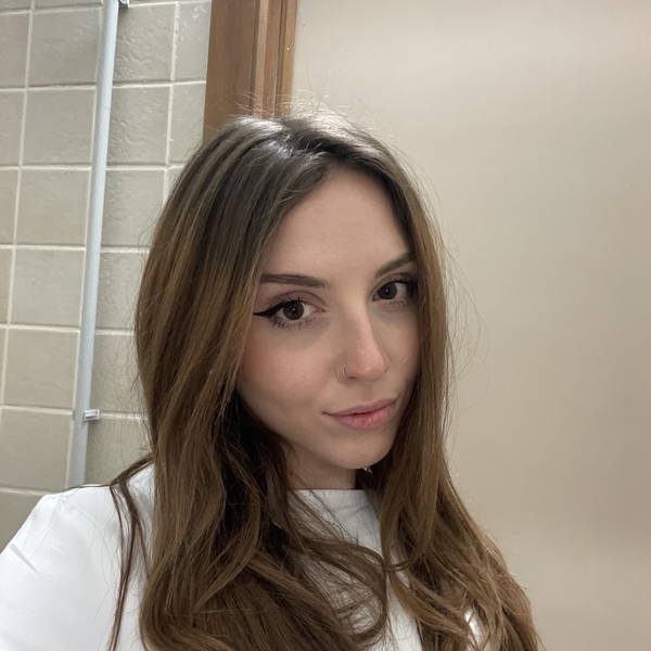 Anna - Insegnante di ripetizioni - Napoli