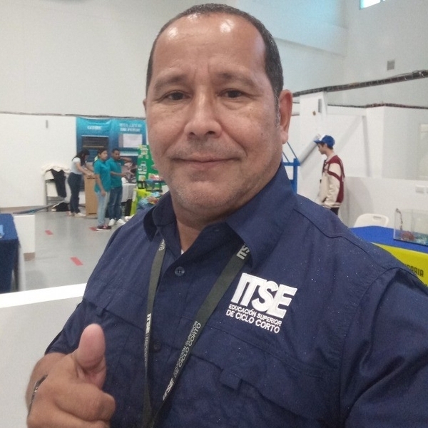Max Eliécer - profesor de español para extranjeros - Panamá