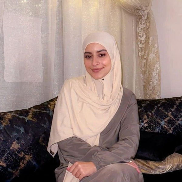 Chaimae - Prof de maths - Oujda