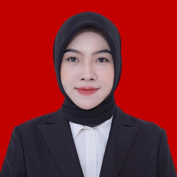 Halifah Anggun - Guru mengaji - Jember