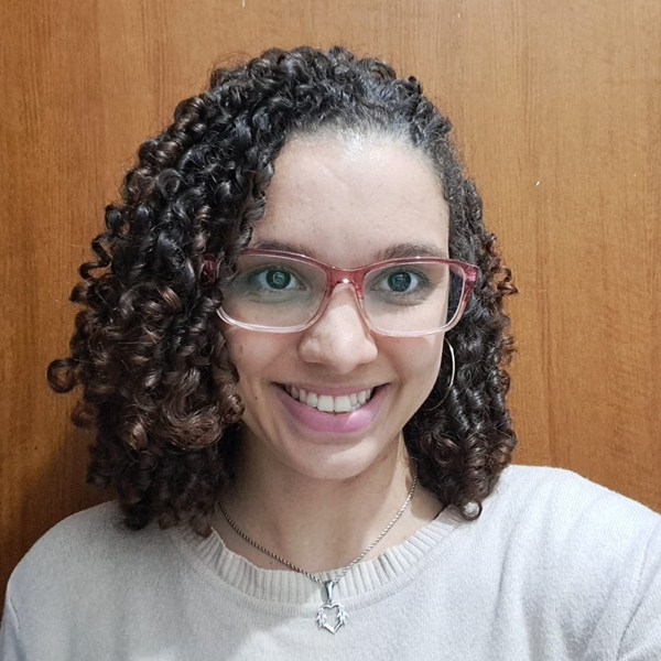 Carolina - Professor de português para estrangeiros - São José dos Campos