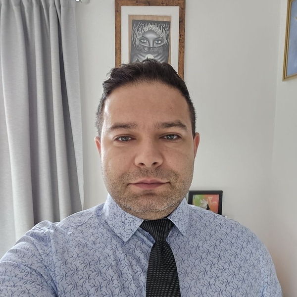 Kaszoni - Crypto currency tutor - London