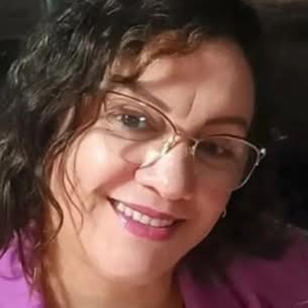 Andrea - Professor de língua portuguesa e literatura - Jaguariaíva