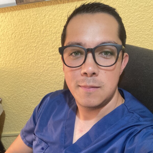 Raúl - profesor de anatomía - Heroica Puebla de Zaragoza