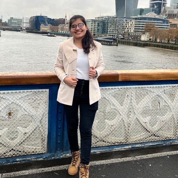 Nidhi - Maths tutor - Glasgow