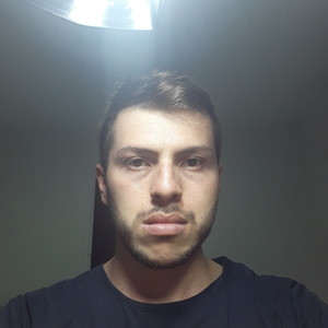 David - profesor de ingeniería - Medellín