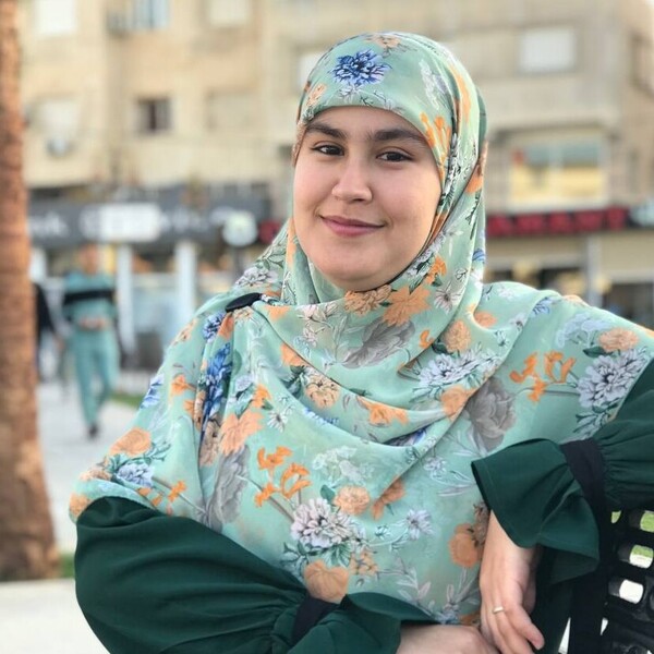 Hiba - Prof d'arabe - Khémisset
