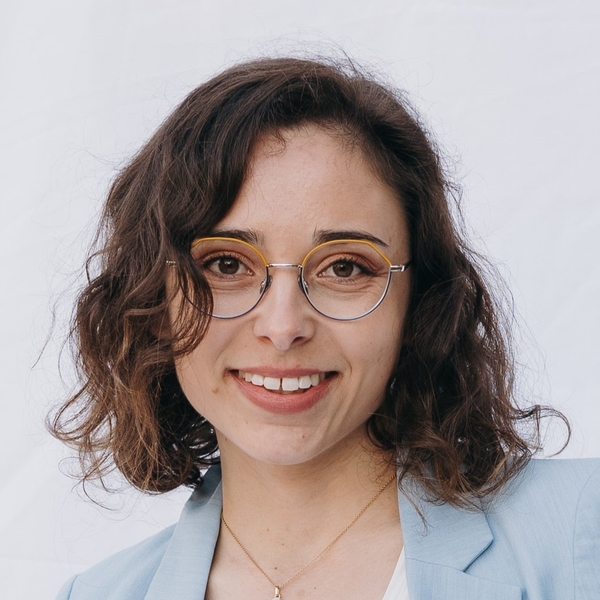 Emma - Prof de français - Angoulême