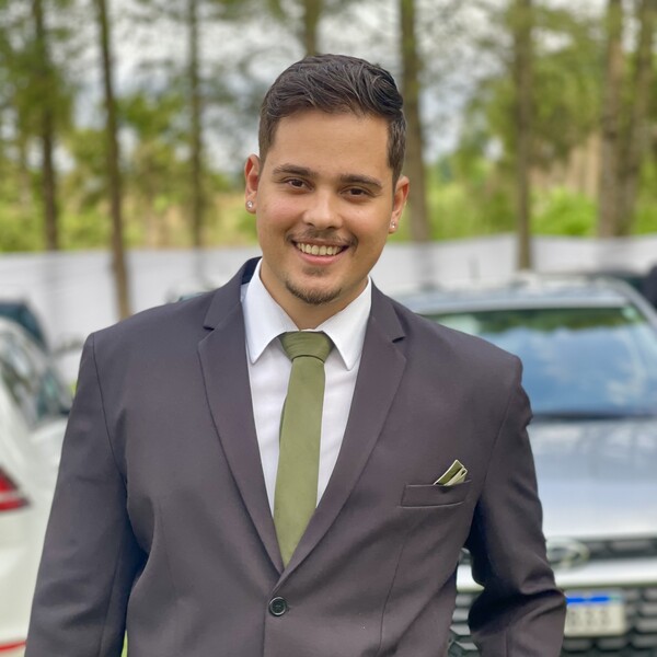 Rafael - Prof de finanças - São Paulo