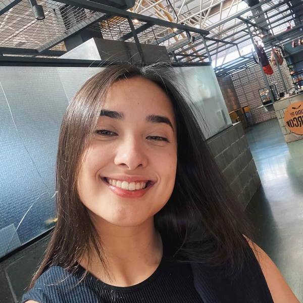 Eduarda - Prof de HTML - 