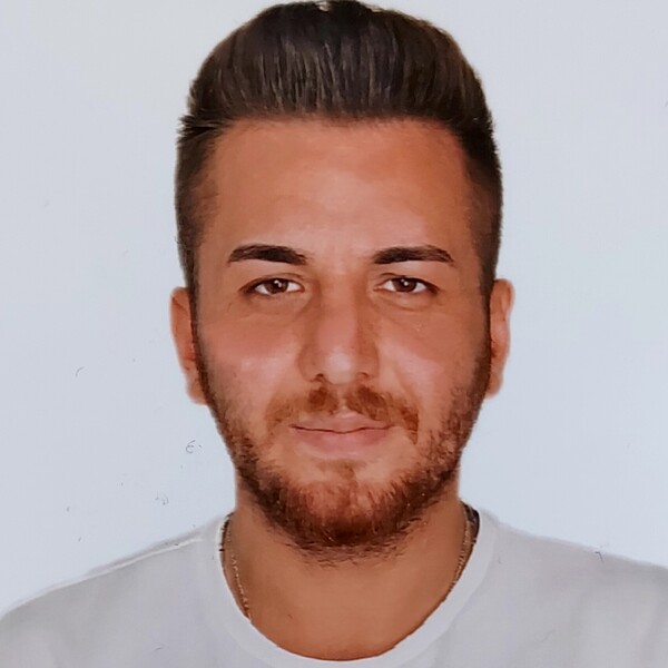 Hasan - Türkçe öğretmeni - 