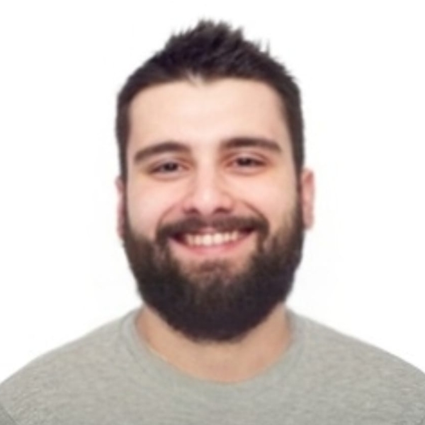Tran - Maths tutor - Sydney