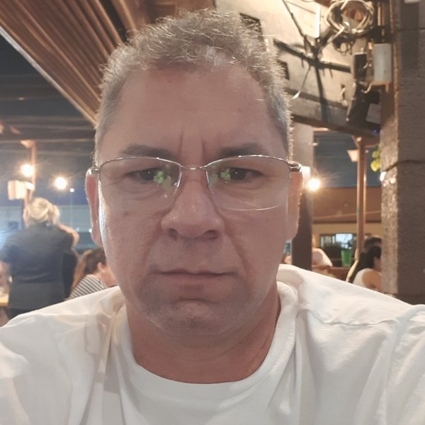 José - Professor de reforço escolar - 