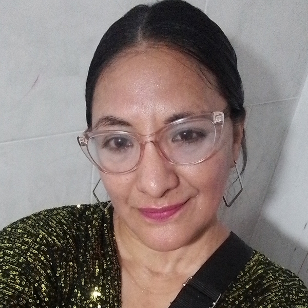 Claudia Graciela - Profesor geografía - Ciudad de Santiago del Estero