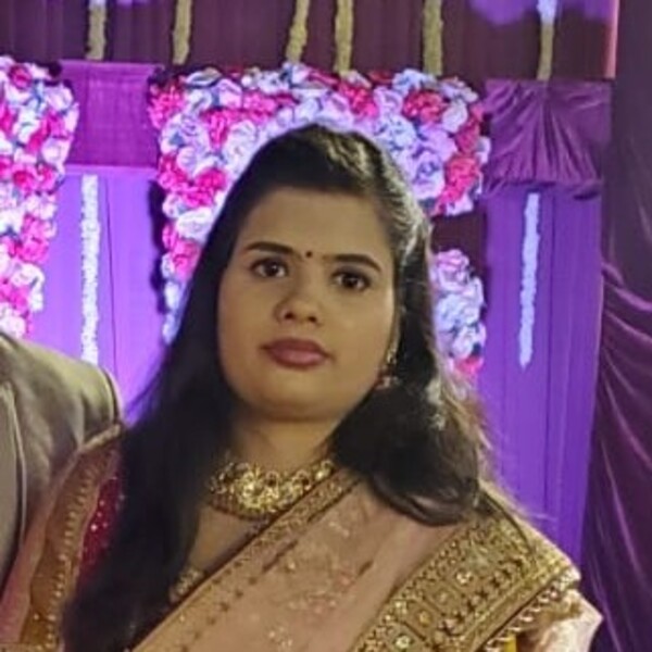 Radhika - English tutor - Ambala Cantt