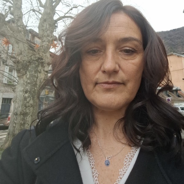 Virginie - Prof de soutien scolaire - Le Versoud