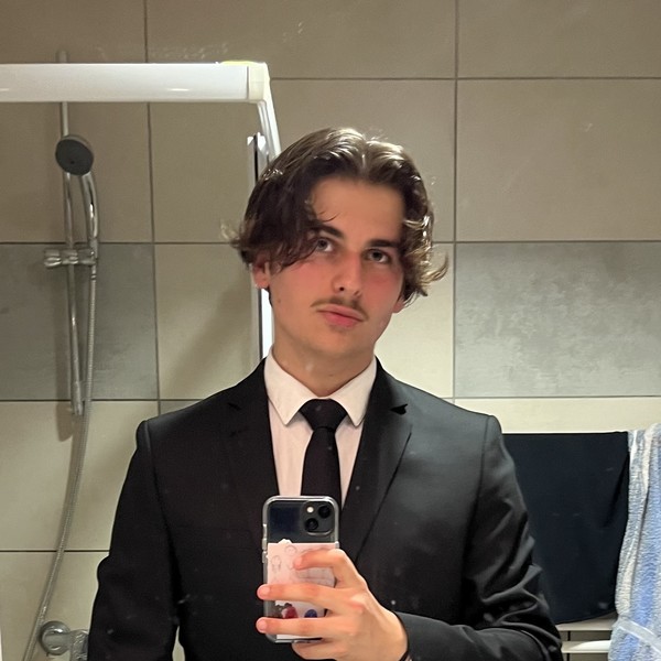 Matheo - Prof de physique - Annecy