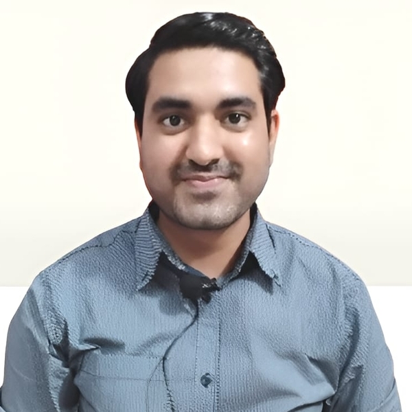 Ujjwal - Professor de nutrição - Salvador