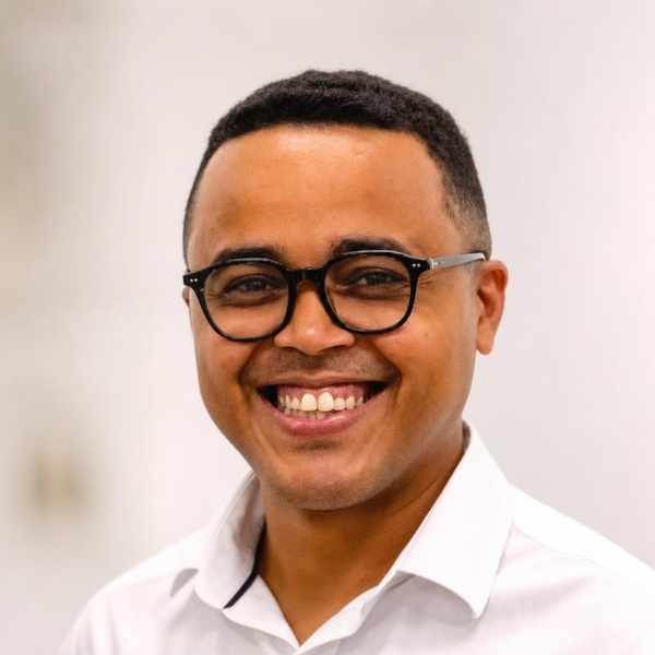 João - Professor de química - Teresina