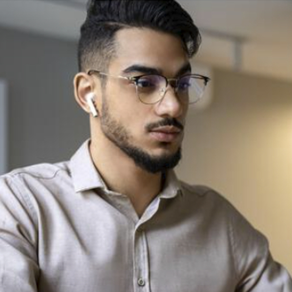 Achraf - Prof d'arabe - 