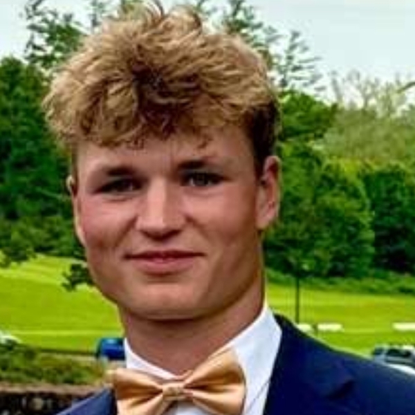 Isak - English tutor - Guilford