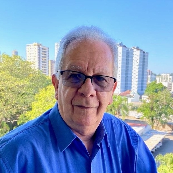 Carlos Alberto - Professor de filosofia - Porto Alegre