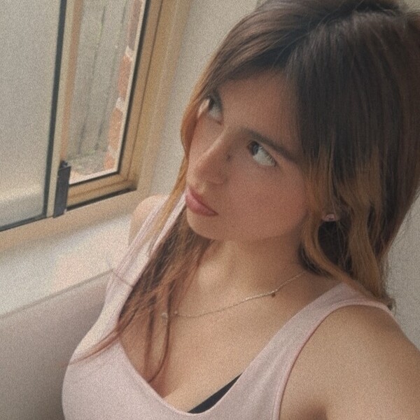 Daniela - Spanish tutor - Mermaid Waters