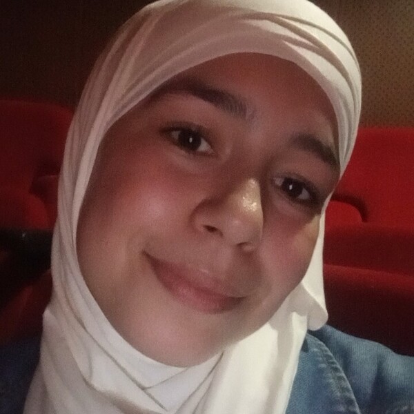 Asmaa - Prof de SVT - Casablanca