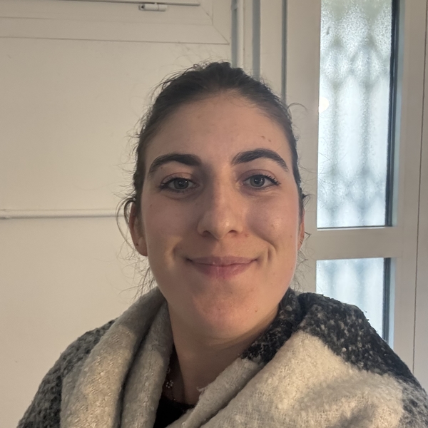 Oceane - Prof de communication digitale - Gaillac