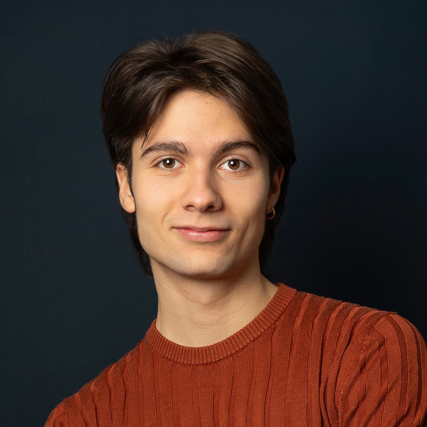 Reza - Prof de maths - Villeurbanne