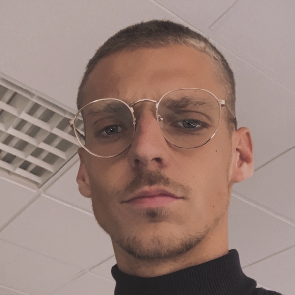 Lucas - Prof d'aide aux devoirs - Clermont