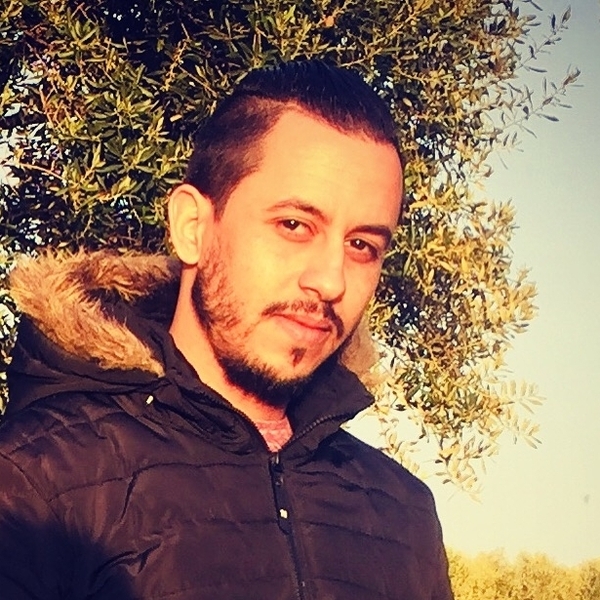 El ouazghi - Prof d'arabe - Meknès