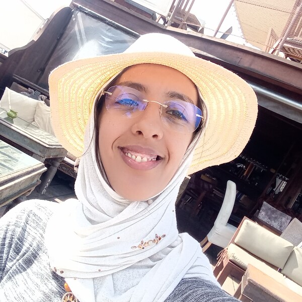 Asmaa - Prof d'arabe - Rabat