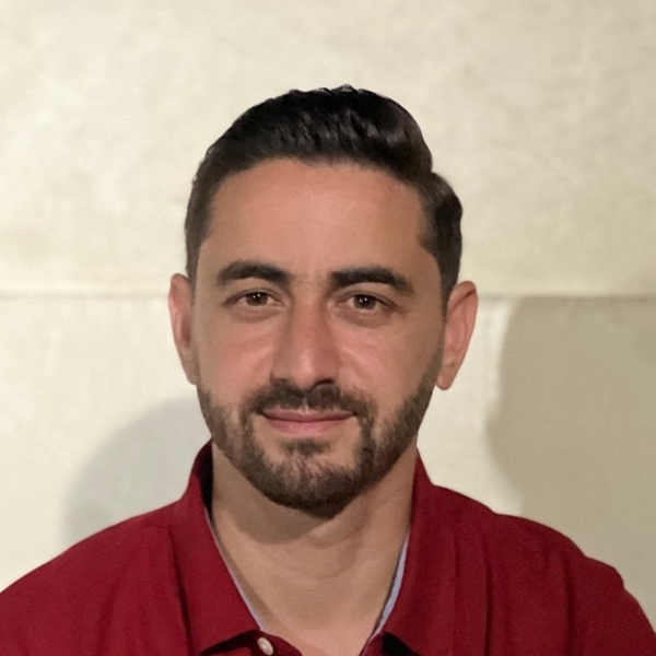 Saad - Prof de langages informatiques - Carrières-sur-Seine